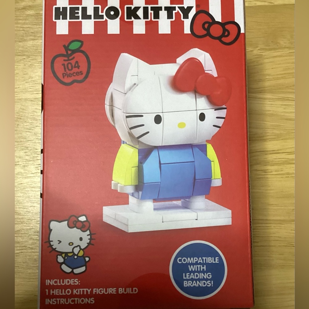 HELLO KITTY BUILD BLOCK FIGURE